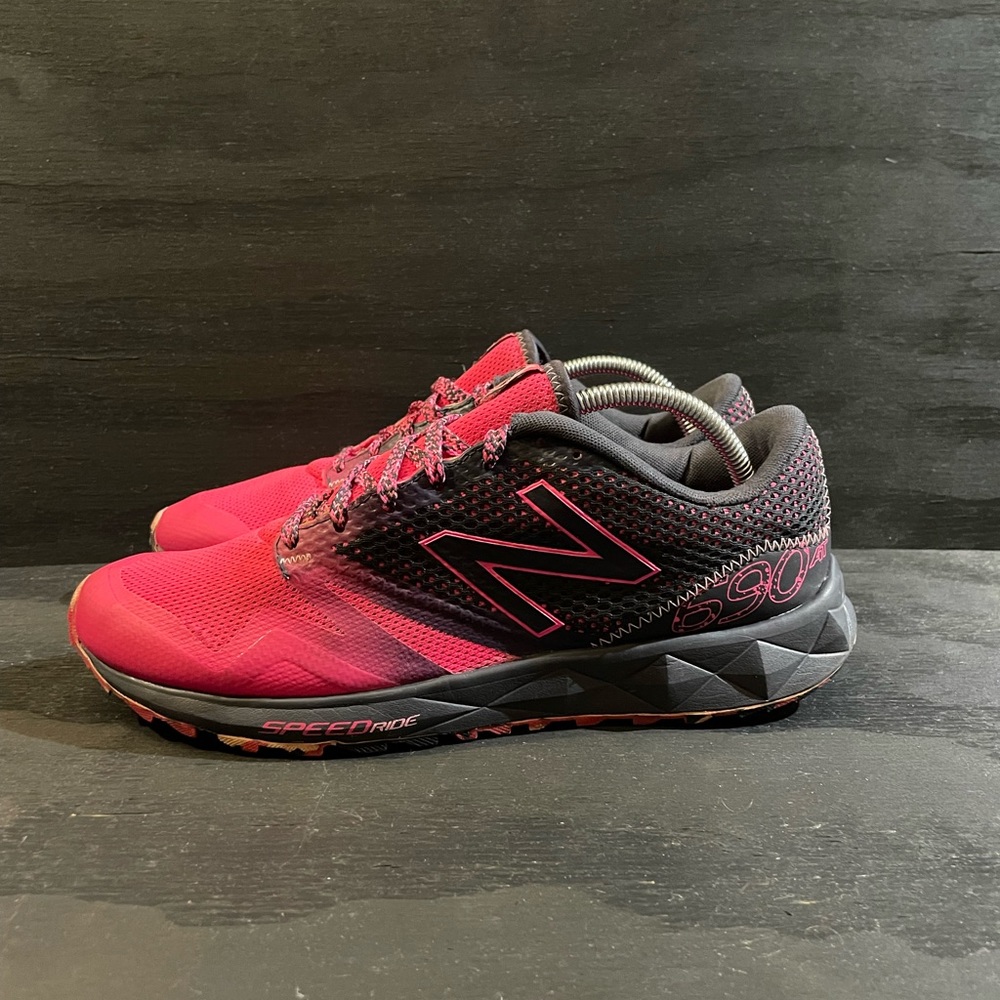 New Balance 690 Women’s Size 11. - Picture 3 of 9